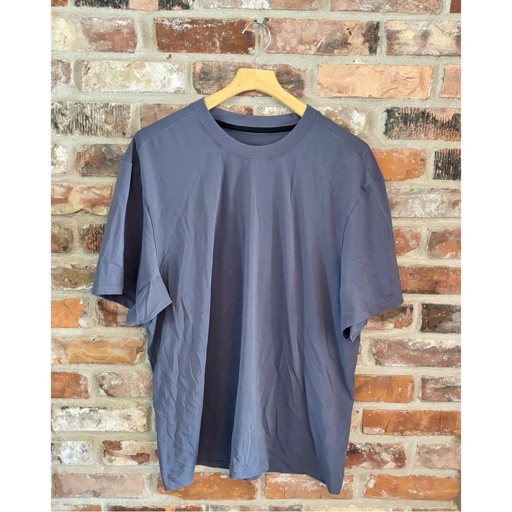 Lululemon Men’s Purple T-shirt, XXL
